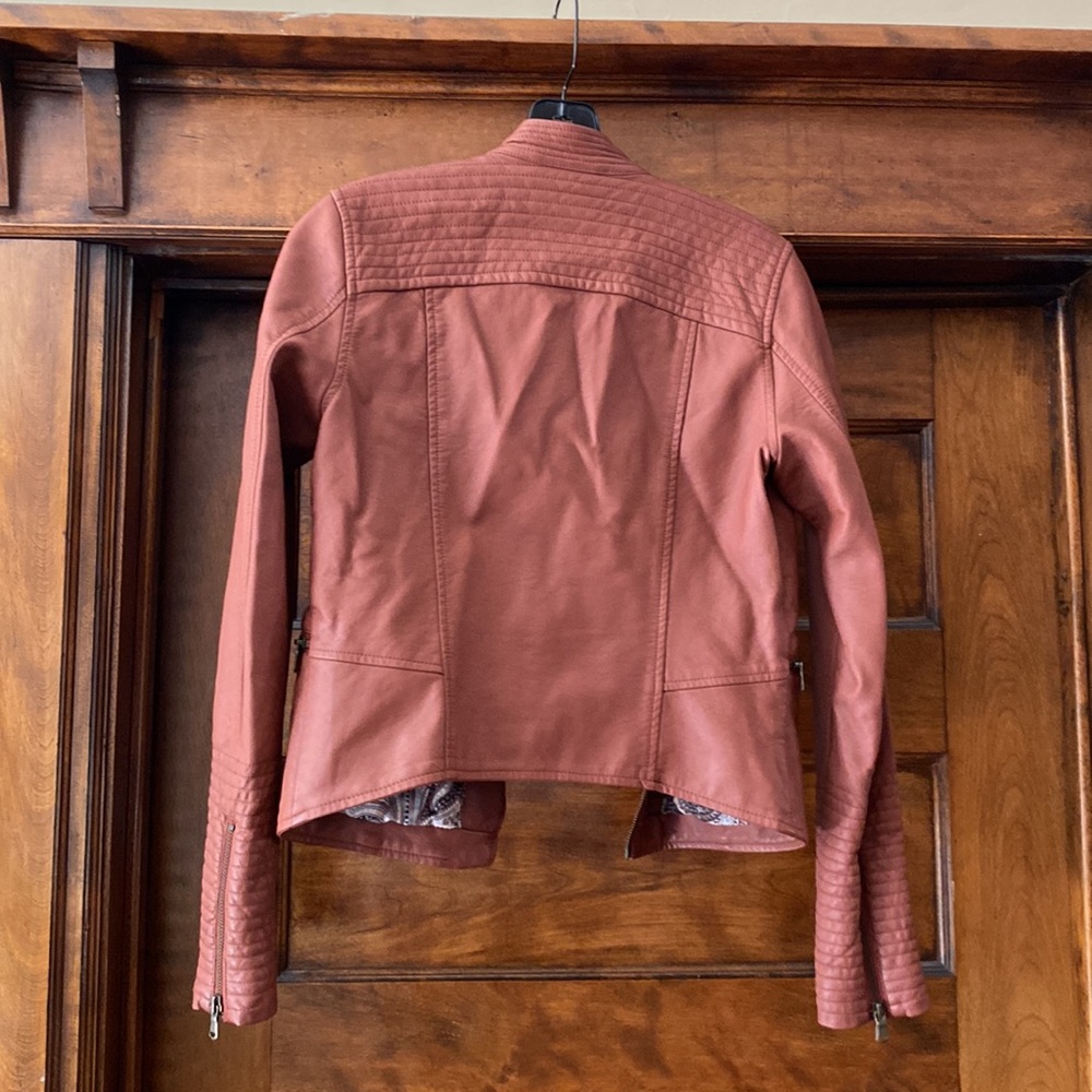 Anthropologie faux leather jacket - Picture 7 of 8